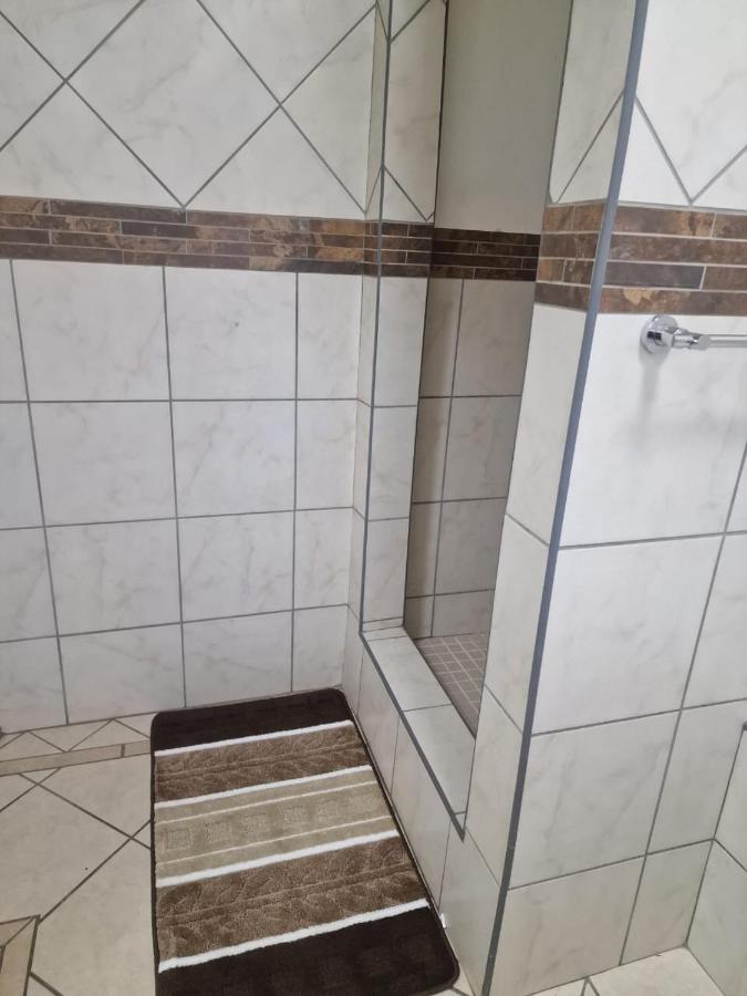 Pinto City Motel Kempton Park Extérieur photo