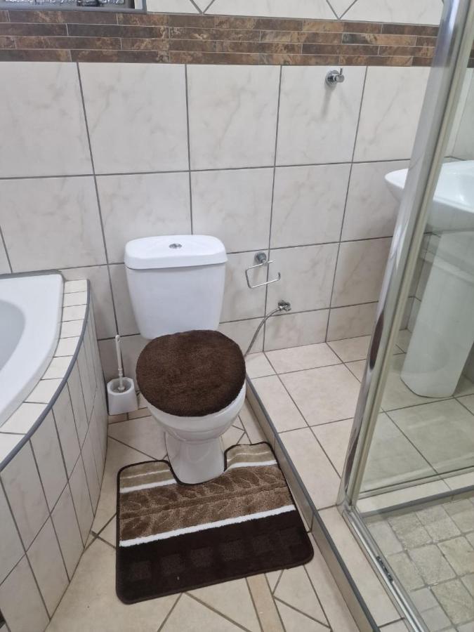 Pinto City Motel Kempton Park Extérieur photo